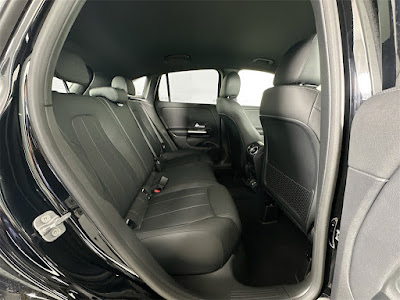 2025 Mercedes-Benz GLA
