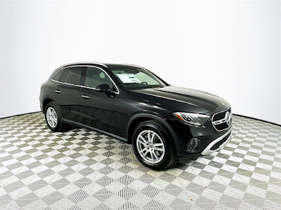 2025 Mercedes-Benz GLC