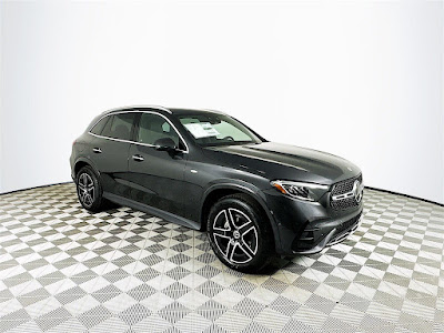 2025 Mercedes-Benz GLC