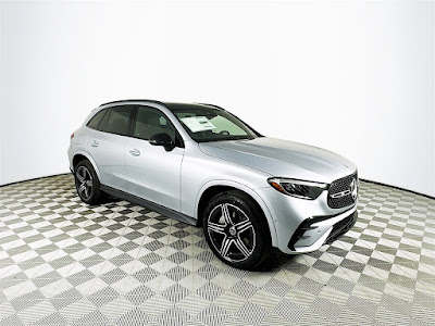 2025 Mercedes-Benz GLC