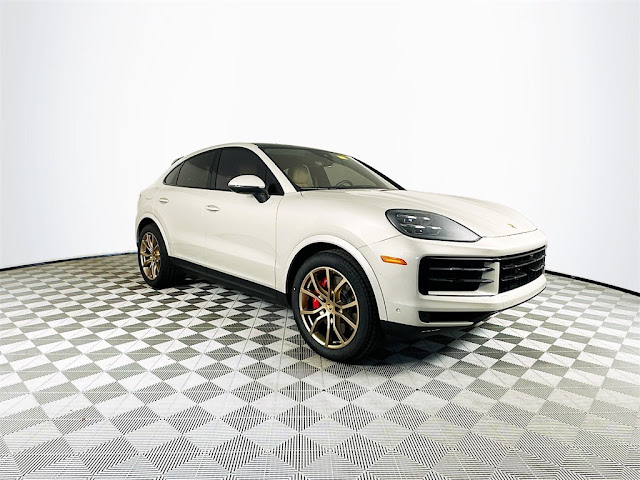 2024 Porsche Cayenne Coupe S