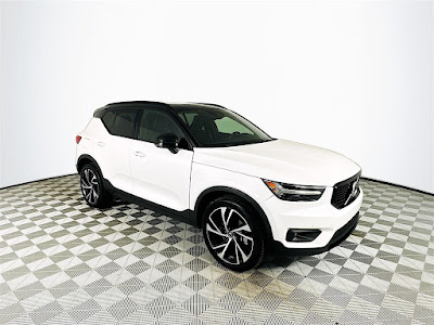 2021 Volvo XC40