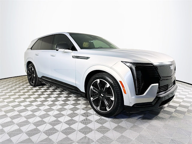2025 Cadillac Escalade IQ Sport 2