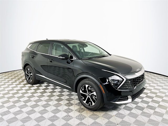 2023 Kia Sportage EX