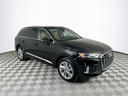 2020 Audi Q7 55 Premium Plus