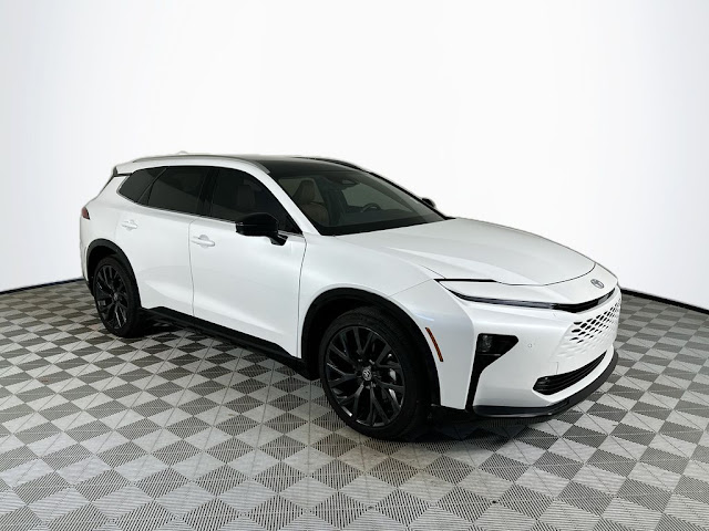 2025 Toyota Crown Signia Limited