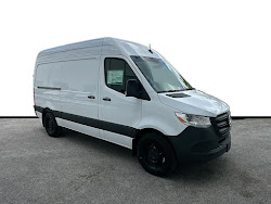 2026 Mercedes-Benz Sprinter 2500 Cargo 144 WB