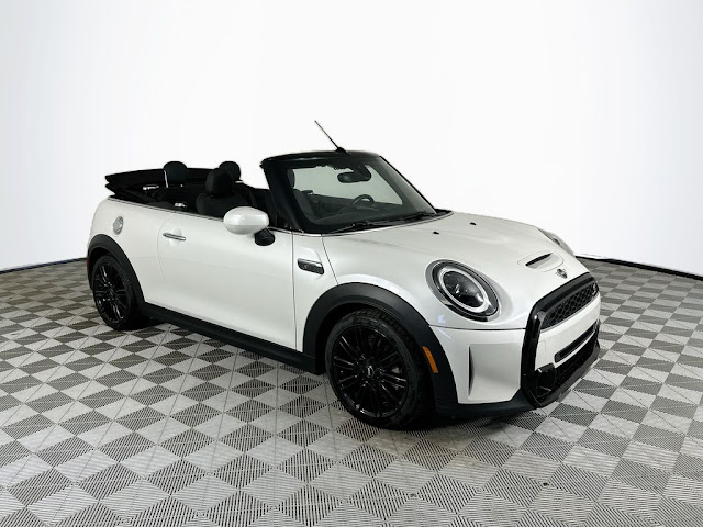 2024 MINI Cooper S Signature