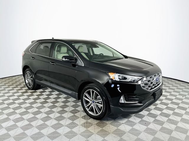 2021 Ford Edge Titanium