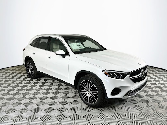 2027 Mercedes-Benz GLC GLC 300