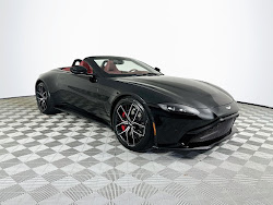 2022 Aston Martin Vantage Base