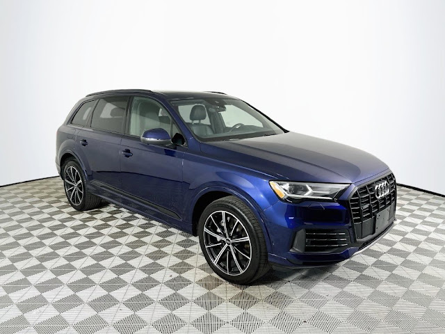 2020 Audi Q7 55 Premium Plus